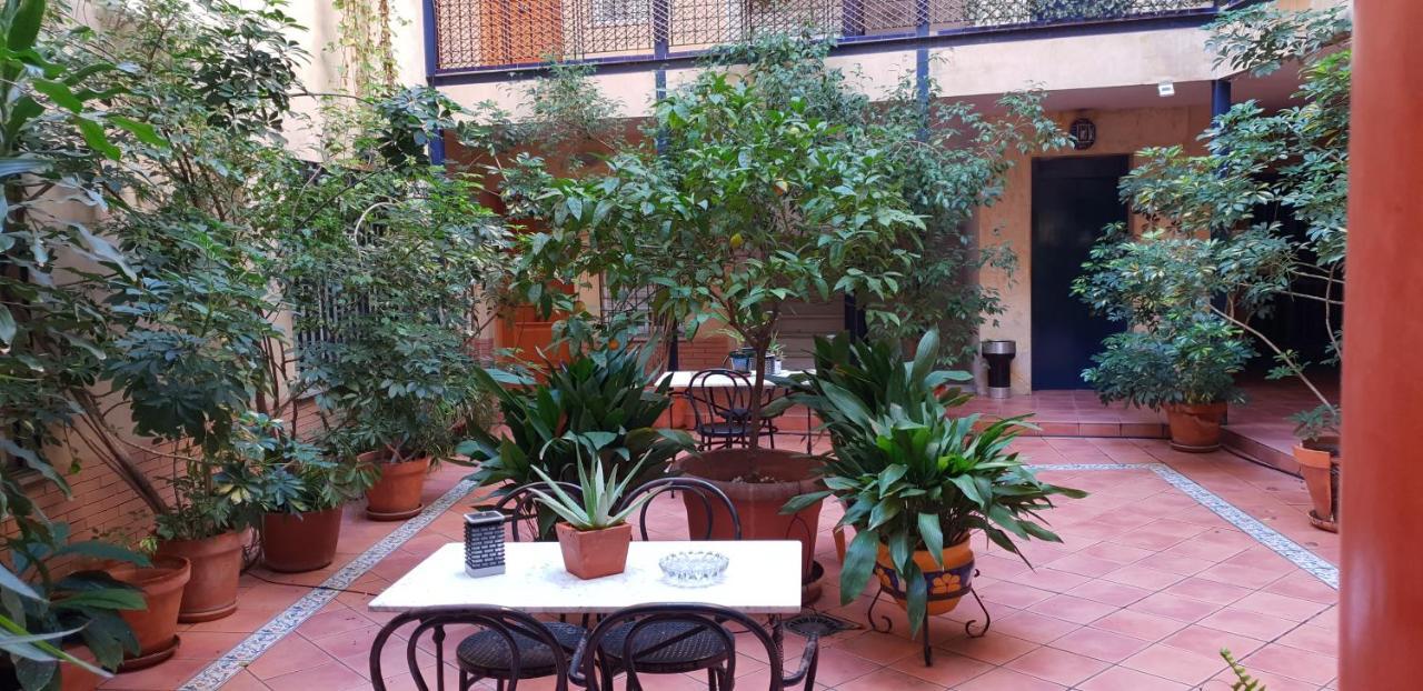 Apartamentos Sevilla ภายนอก รูปภาพ