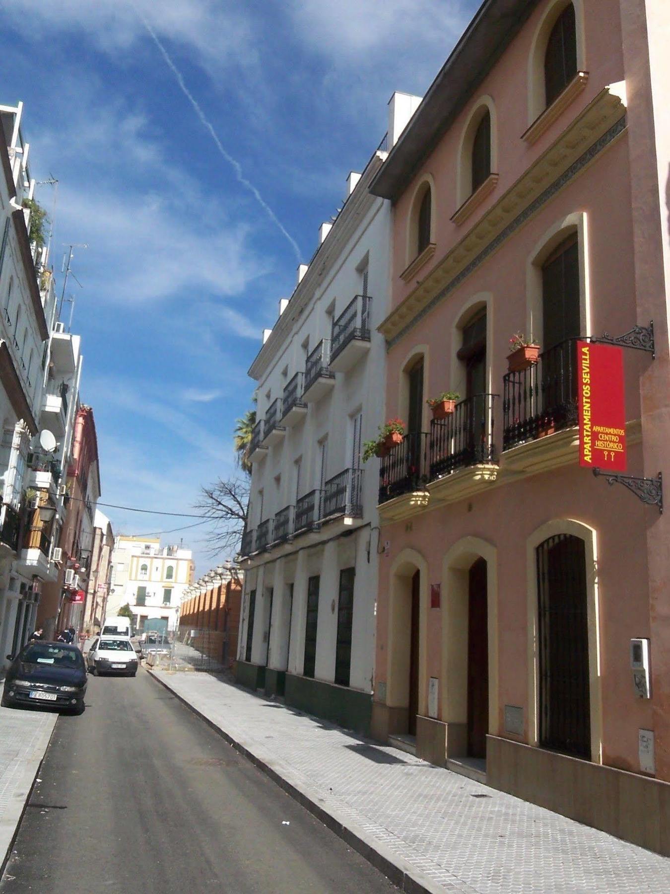 Apartamentos Sevilla ภายนอก รูปภาพ